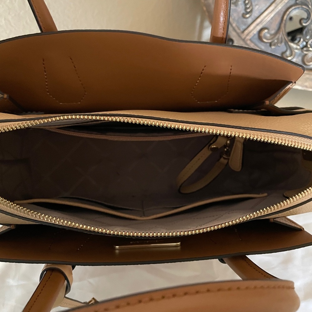 Mk purse